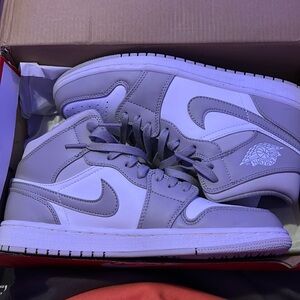 Nike Air Jordan 1 mid 
Slightly worn